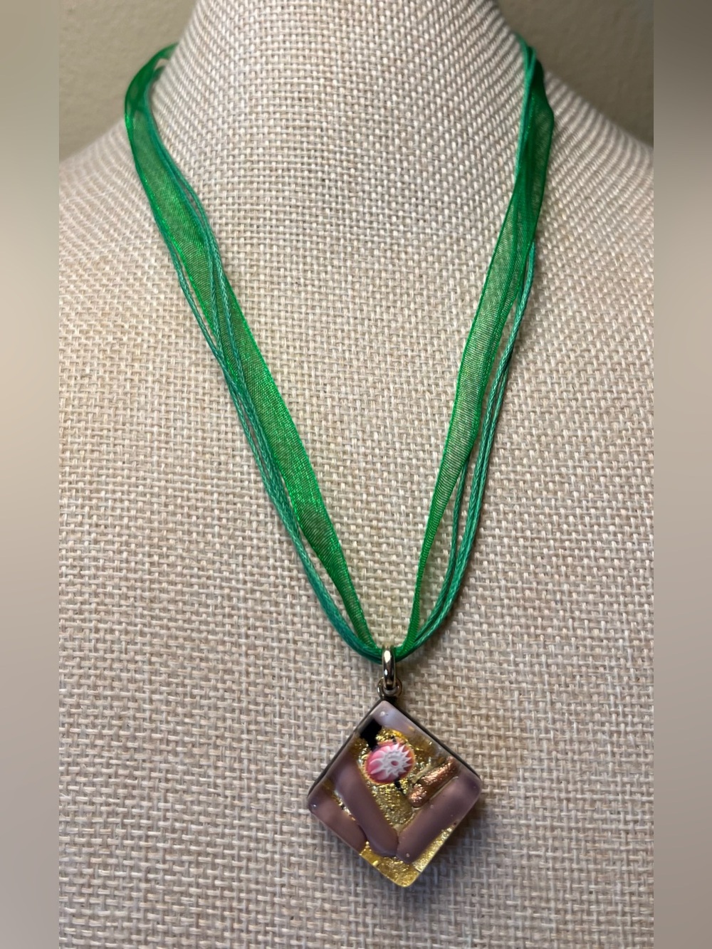 Murano Glass Pendant with Gold Leaf and Pink Floral Millefiori EUC - Picture 3 of 7